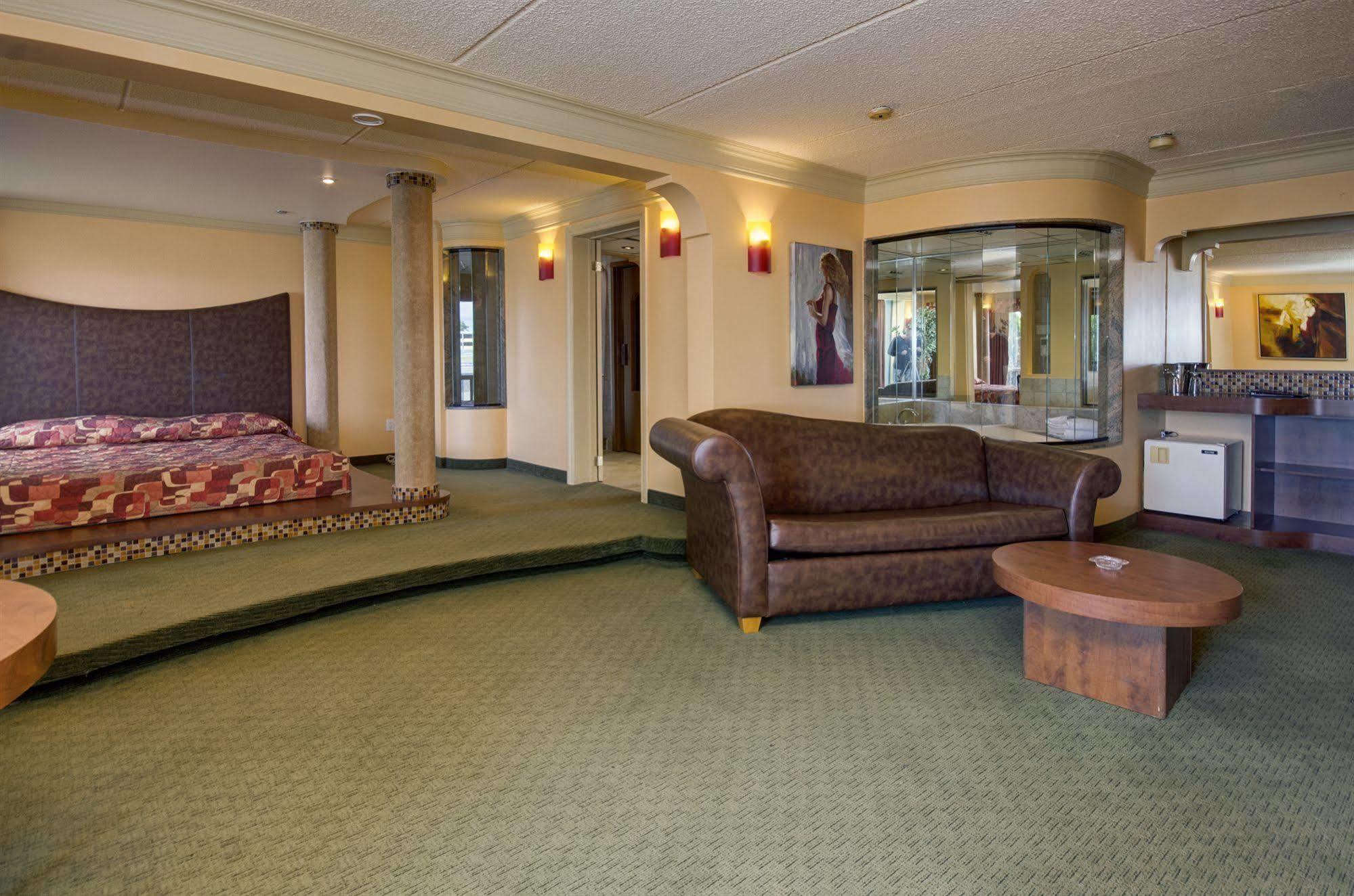 Motel Labarre ロンゲール エクステリア 写真