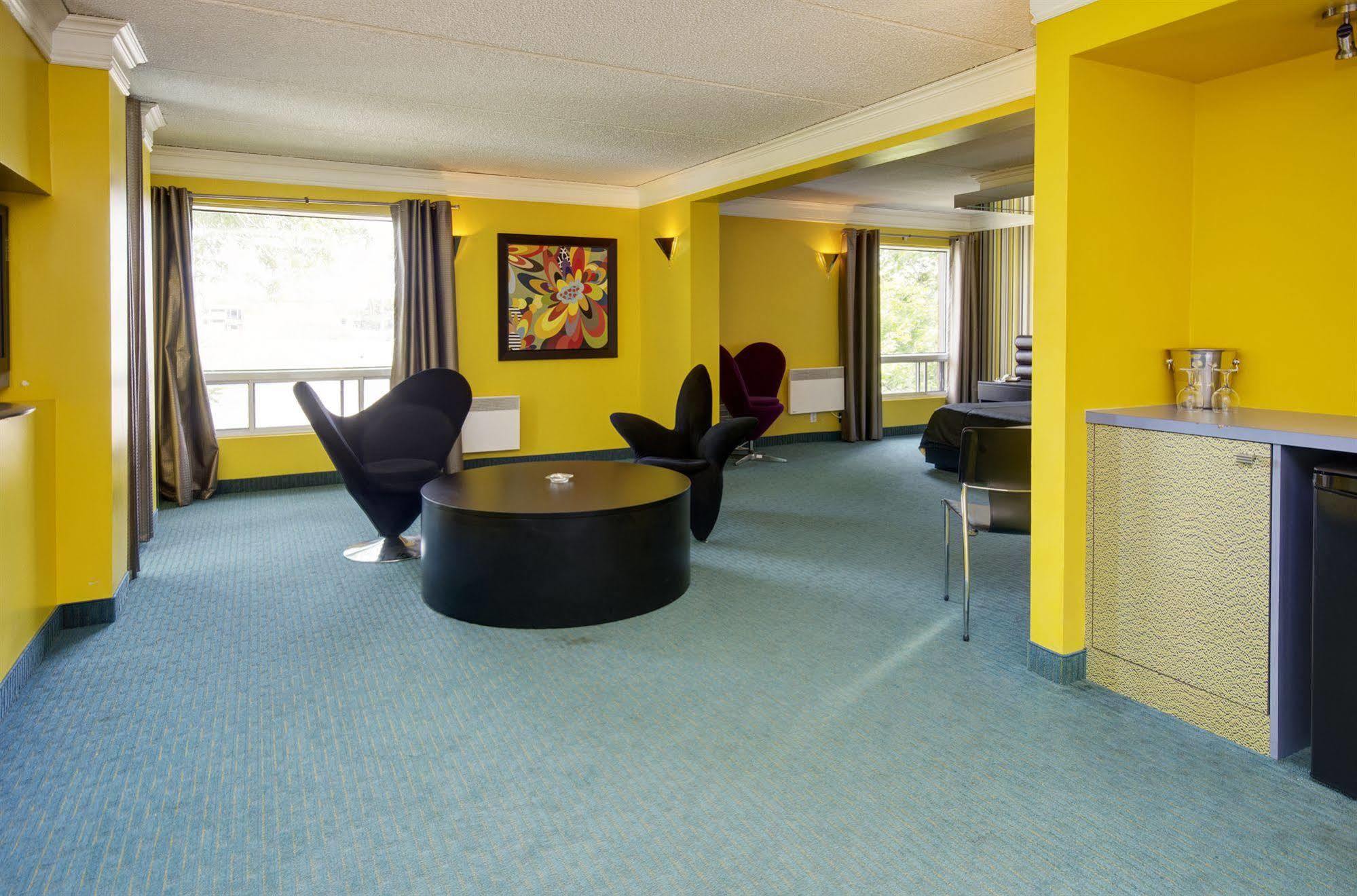 Motel Labarre ロンゲール エクステリア 写真