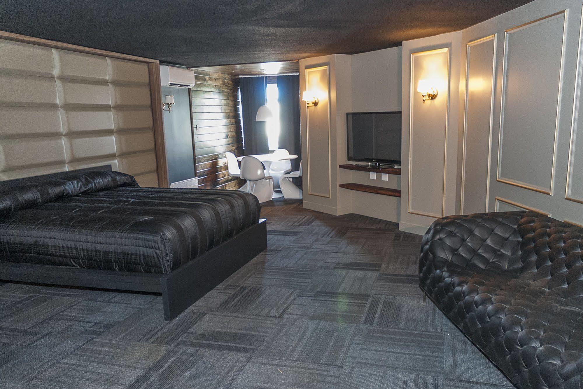 Motel Labarre ロンゲール エクステリア 写真
