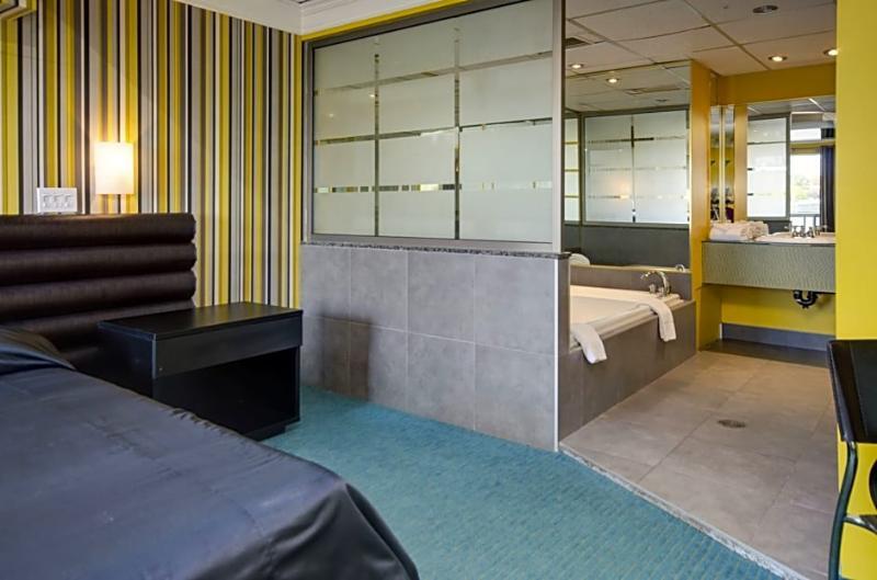 Motel Labarre ロンゲール エクステリア 写真